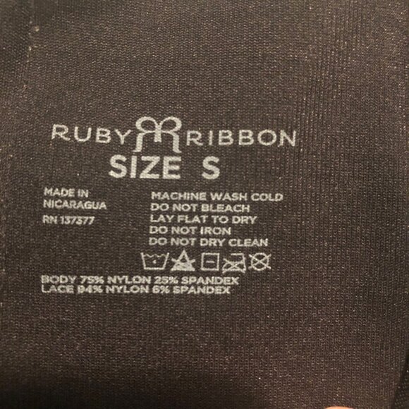Ruby Ribbon Firm Slip with Lace - size SMALL - NEW - Picture 2 of 6